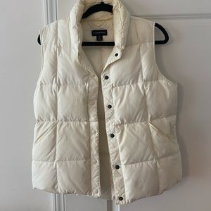 LAND’S END WHITE PUFFER VEST SIZE S (6-8)